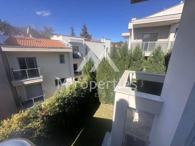 Θέα από μπαλκόνι