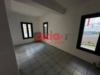 Καβάλα, Τίμιος Σταυρός - Σούγελο: Ενοικιάζεται 