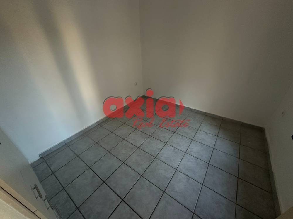 Καβάλα, Τίμιος Σταυρός - Σούγελο: Ενοικιάζεται 