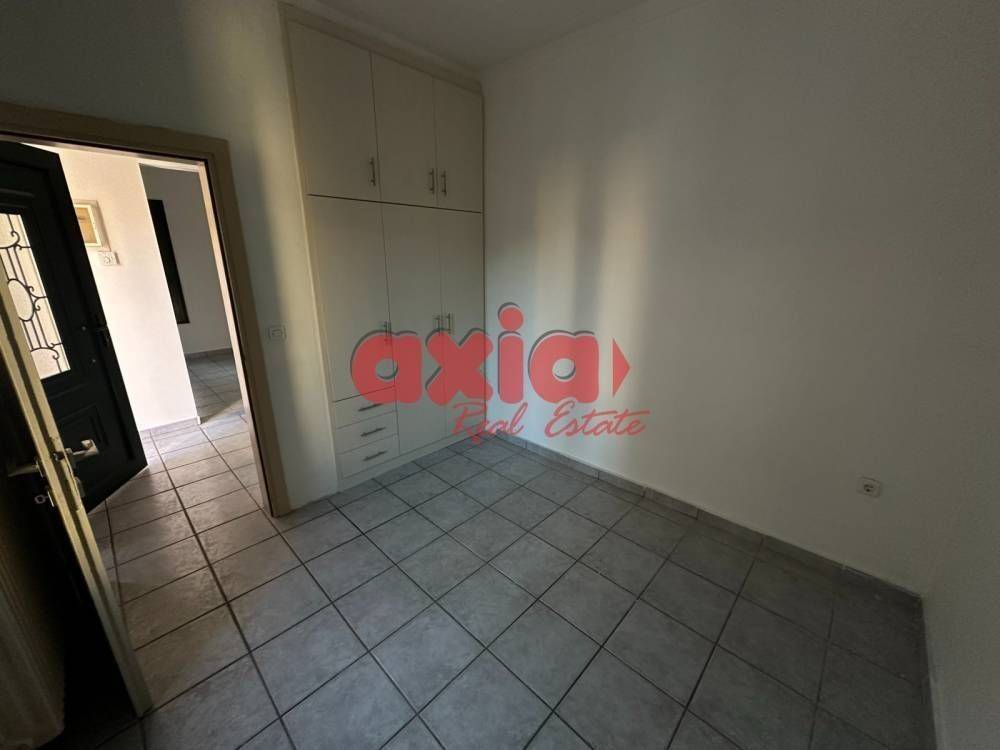 Καβάλα, Τίμιος Σταυρός - Σούγελο: Ενοικιάζεται 