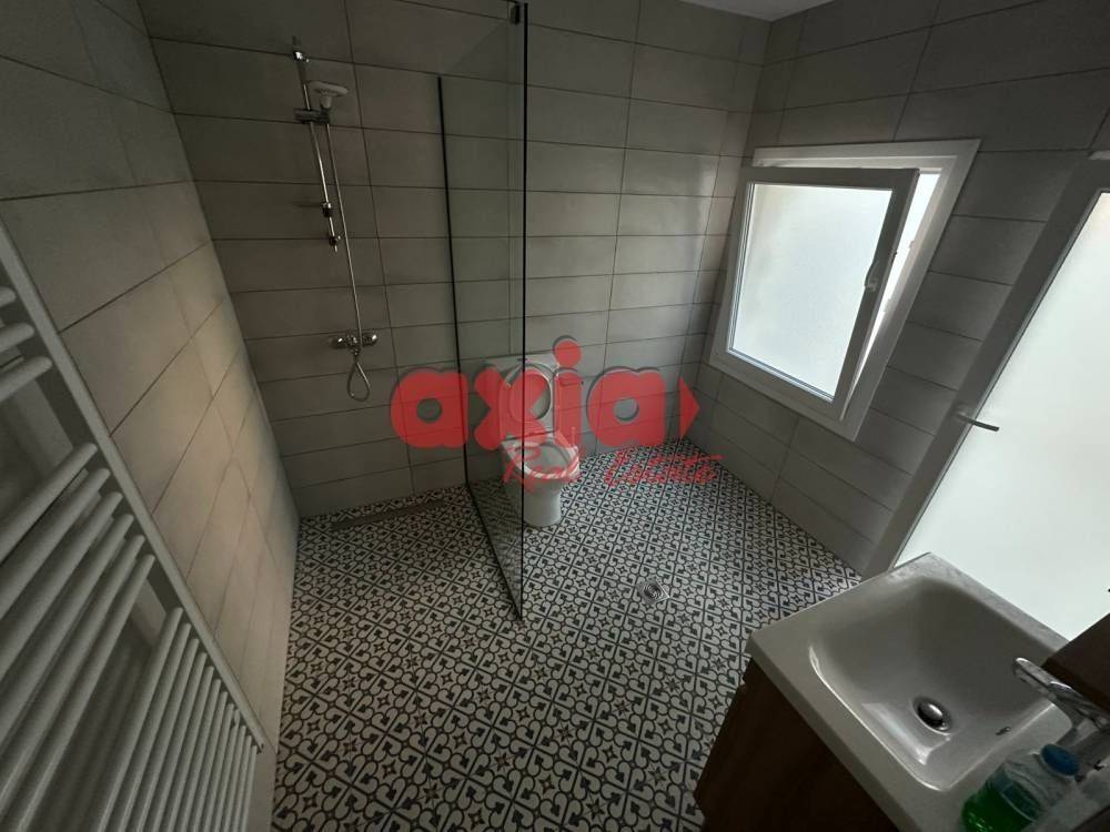 Καβάλα, Τίμιος Σταυρός - Σούγελο: Ενοικιάζεται 