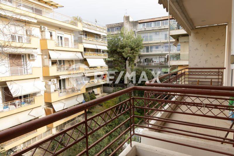 Θέα από μπαλκόνι