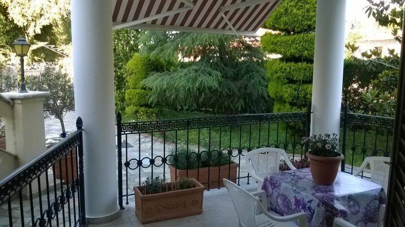 Θέα από μπαλκόνι