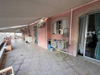 Μεγάλη βεράντα