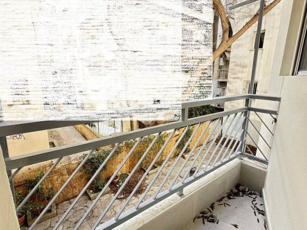 Forumland Real Estate, Βεράντες