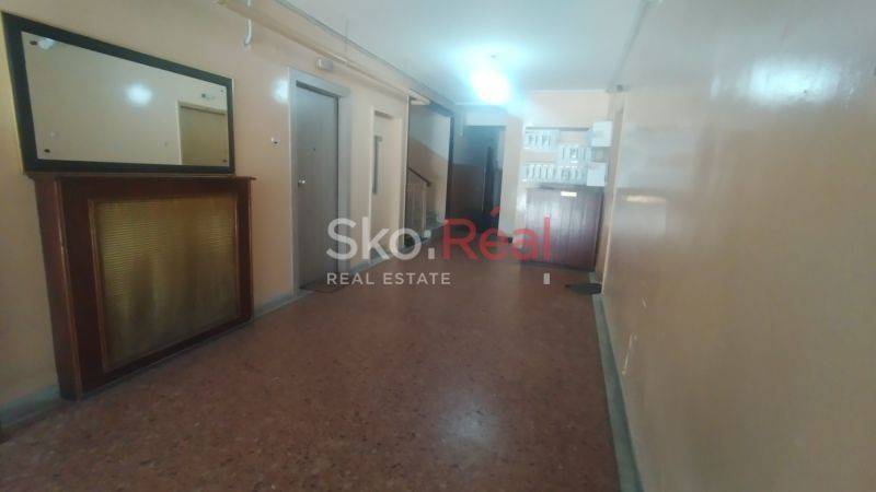 Είσοδος οικοδομής