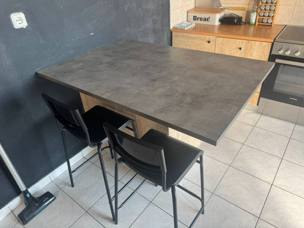 ΤΡΑΠΕΖΑΡΙΑ