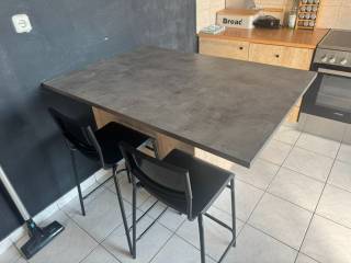 ΤΡΑΠΕΖΑΡΙΑ