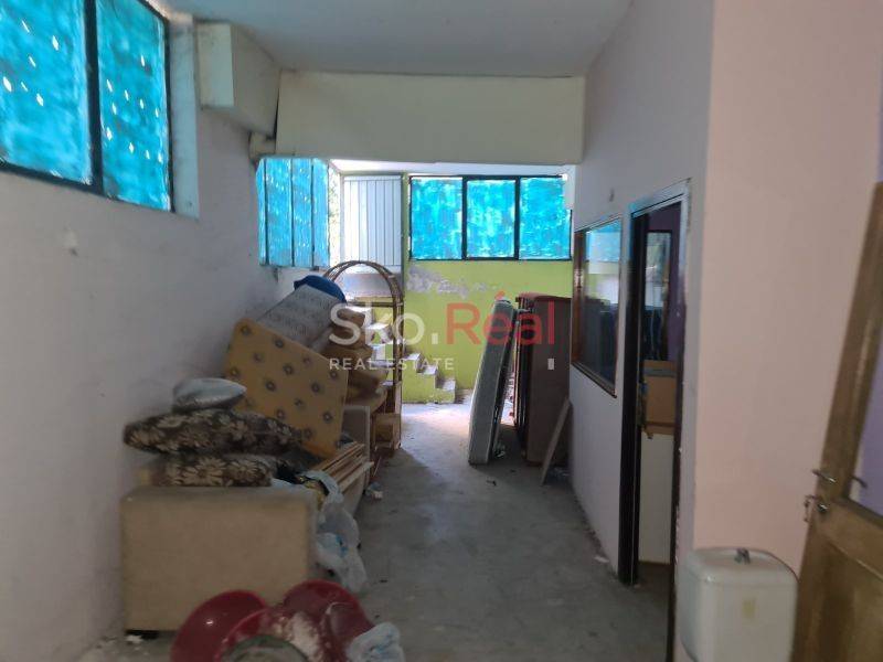 Αποθηκευτικός χώρος 100τ.μ