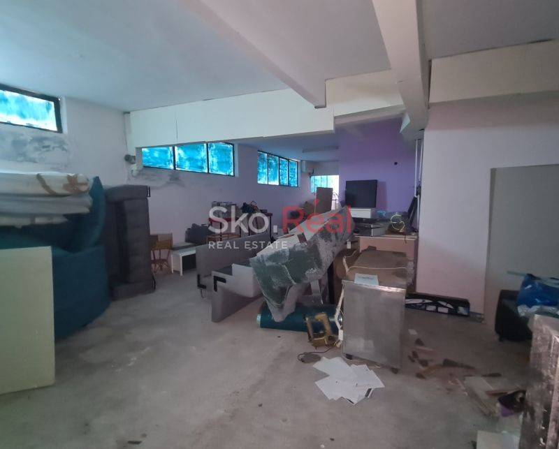 Αποθηκευτικός χώρος 100τ.μ