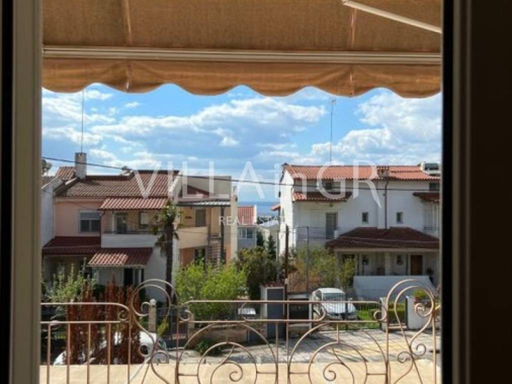 Θέα από μπαλκόνι