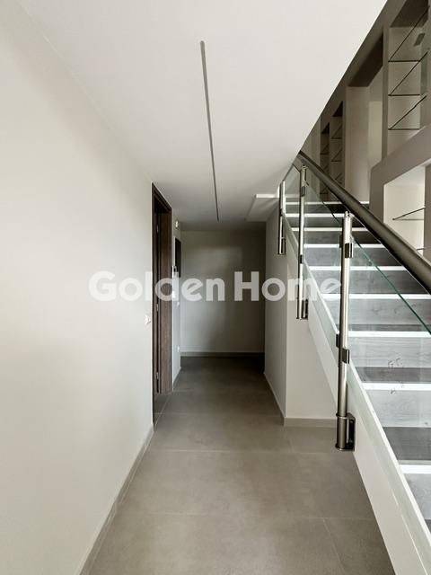 Χολ - Διάδρομος