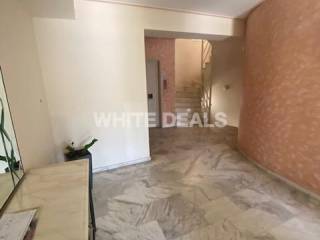 Είσοδος Πολυκατοικίας