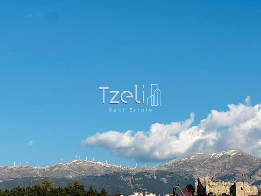 Θέα απο μπαλκόνι