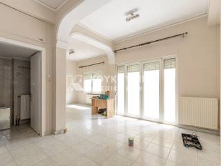 Σαλοκουζίνα