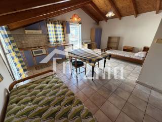 Σαλοκουζίνα