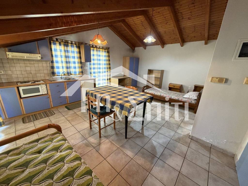 Σαλοκουζίνα