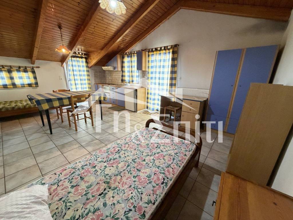 Σαλοκουζίνα