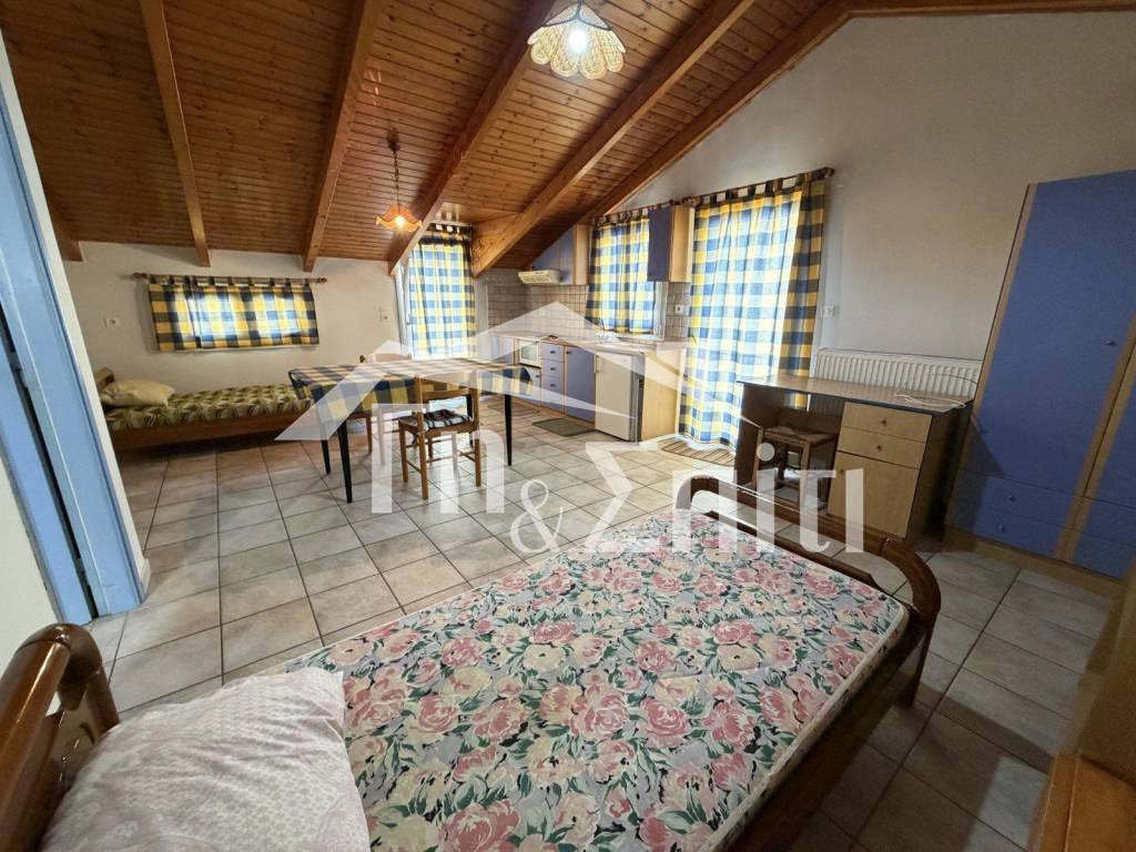 Σαλοκουζίνα