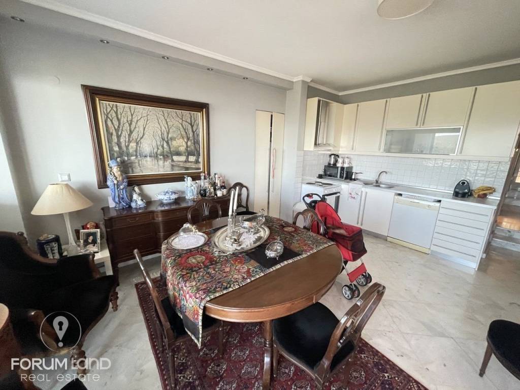 Forumland Real Estate, Κουζίνα