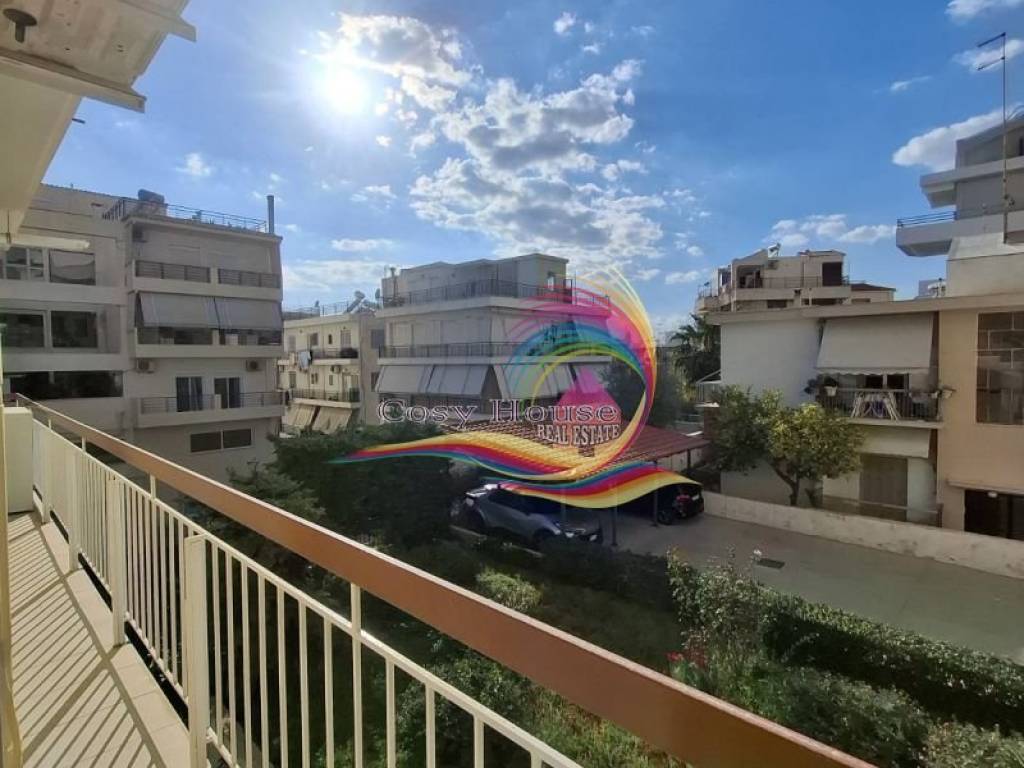 Θέα από μπαλκόνι