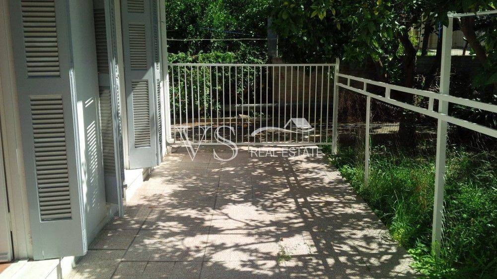 Θέα απο μπαλκόνι