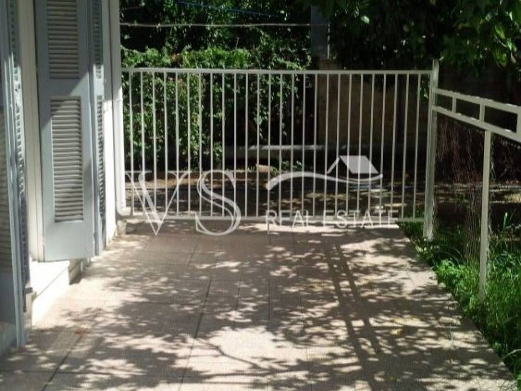 Θέα απο μπαλκόνι