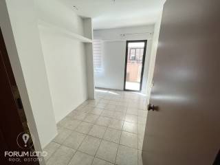 Forumland Real Estate, Είσοδος