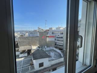 ΣΑΛΟΚΟΥΖΙΝΑ