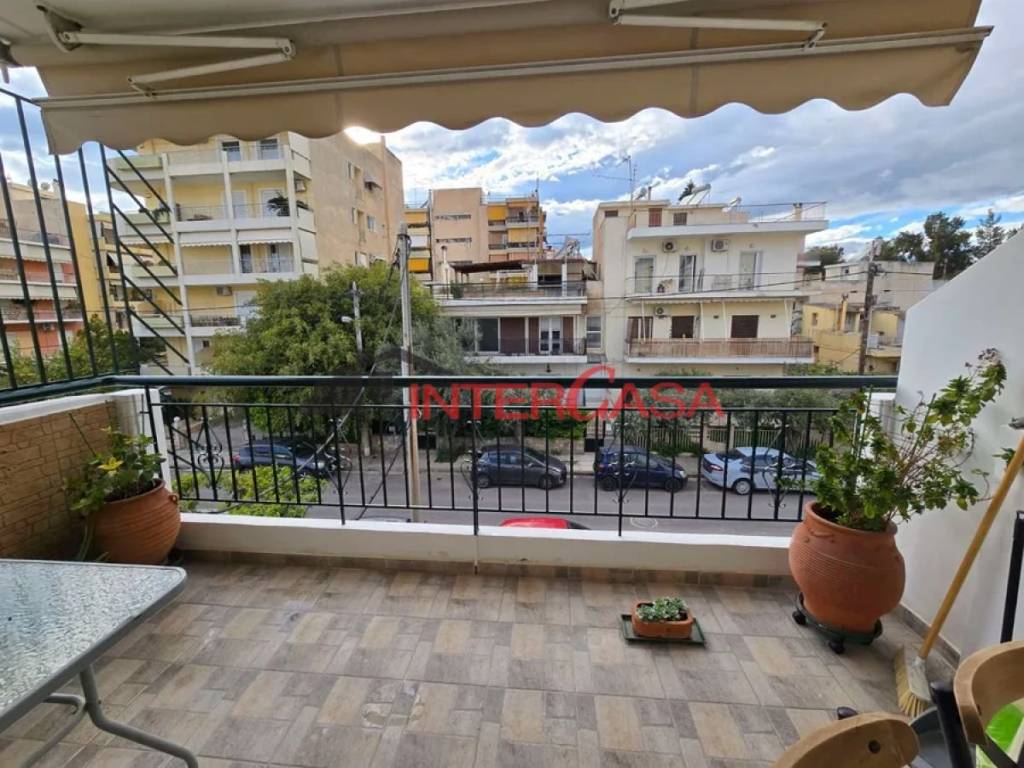 Θέα από μπαλκόνι