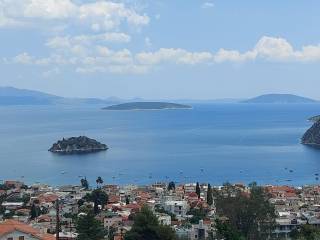 Luxurious construction