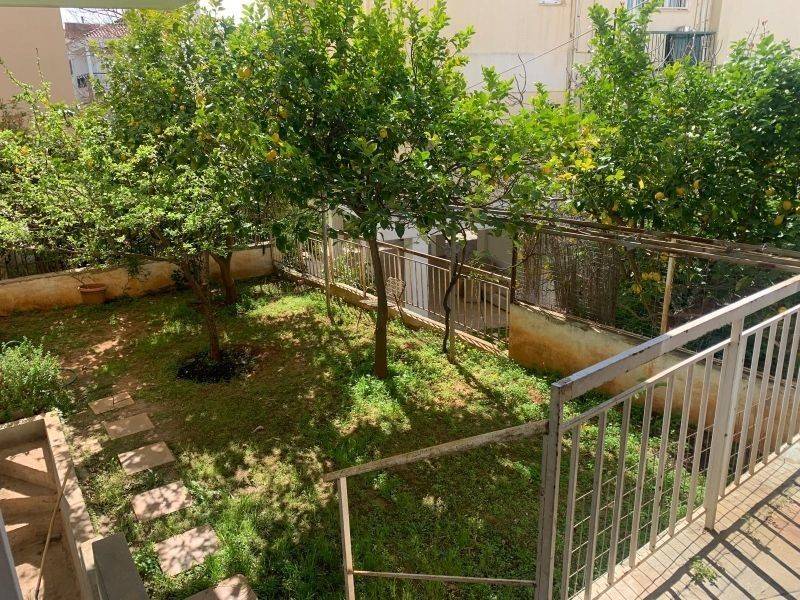 Θέα από μπαλκόνι