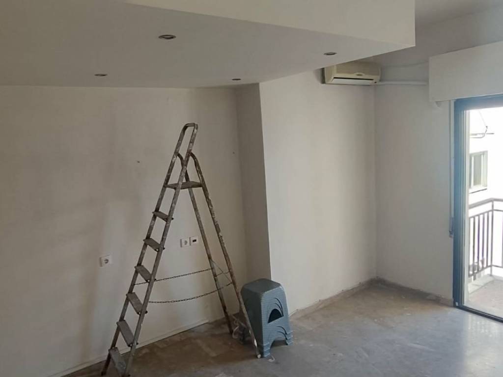 Σαλόνι - Κουζίνα