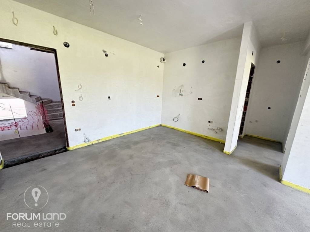 Forumland Real Estate, Σαλοκουζίνα