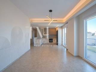 Σαλοκουζίνα