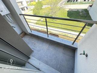 Forumland Real Estate, βεράντες πίσω