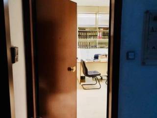 Forumland Real Estate, Είσοδος