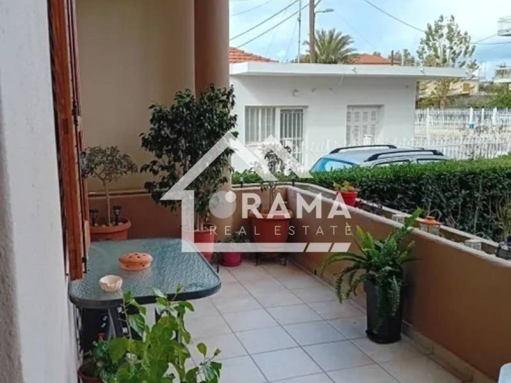 Θέα από μπαλκόνι