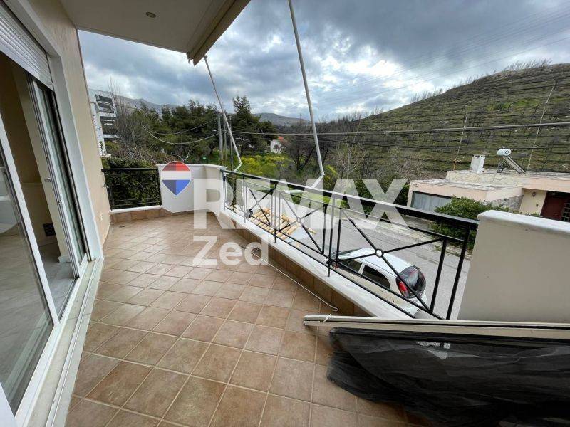 Θέα από μπαλκόνι