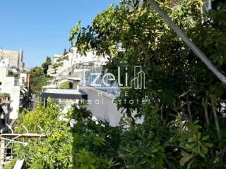 Θέα απο μπαλκόνι