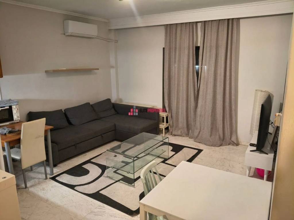 ΣΑΛΟΚΟΥΖΙΝΑ