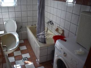 ΑΠΟΨΗ ΛΟΥΤΡΟΥ