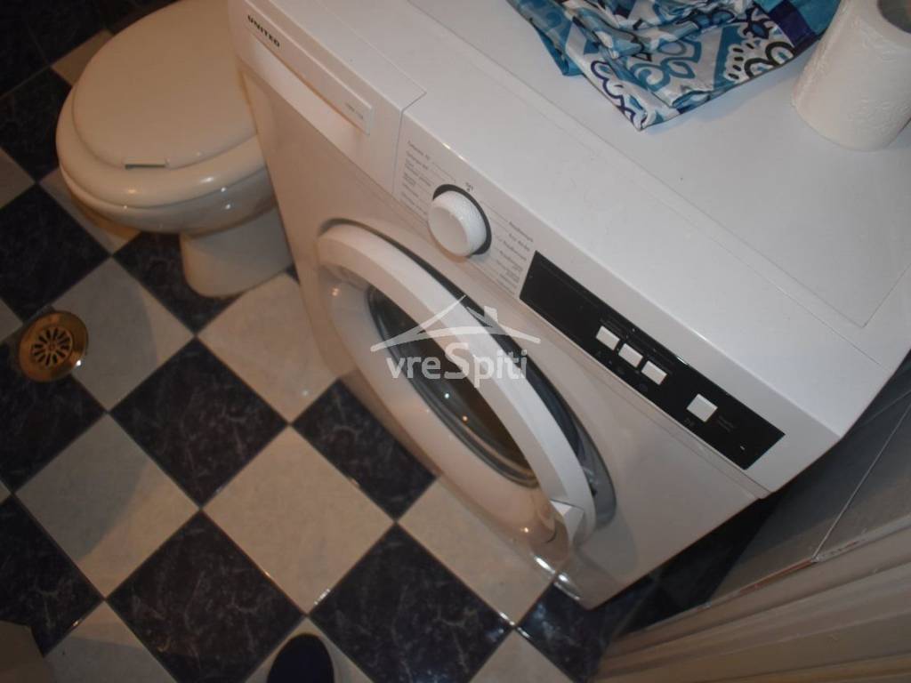 ΠΛΥΝΤΗΡΙΟ ΡΟΥΧΩΝ