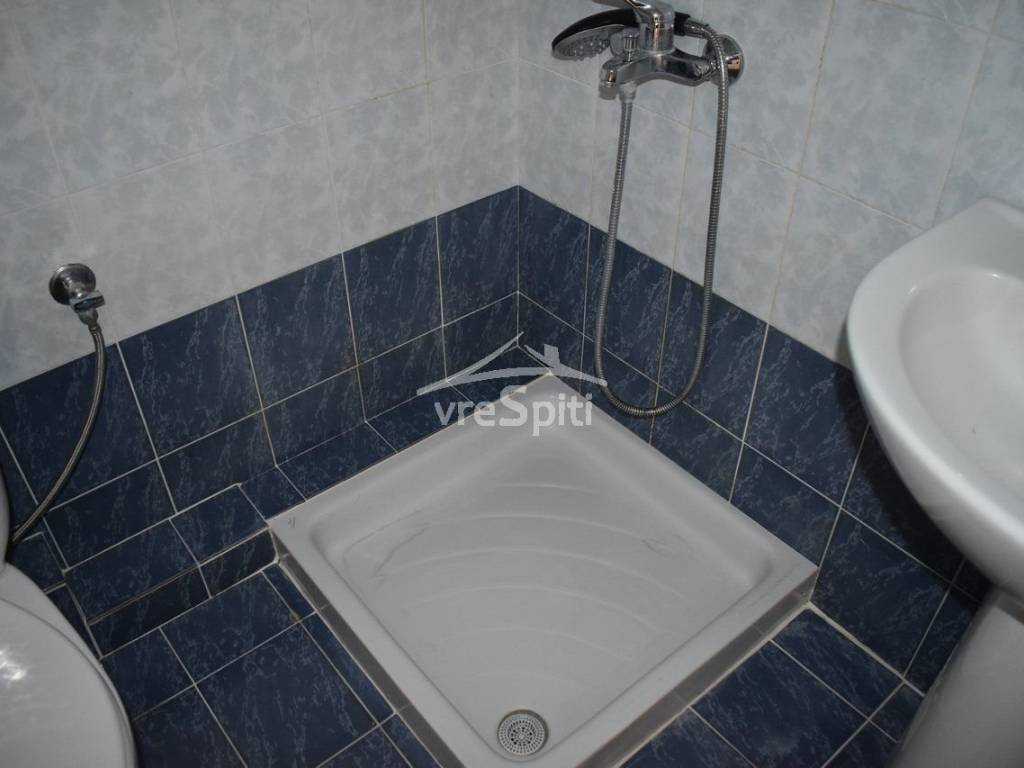 ΑΠΟΨΗ ΛΟΥΤΡΟΥ