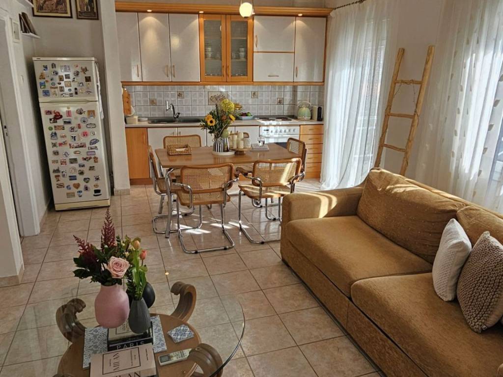 ΕΣΩΤ. ΧΩΡΟΙ