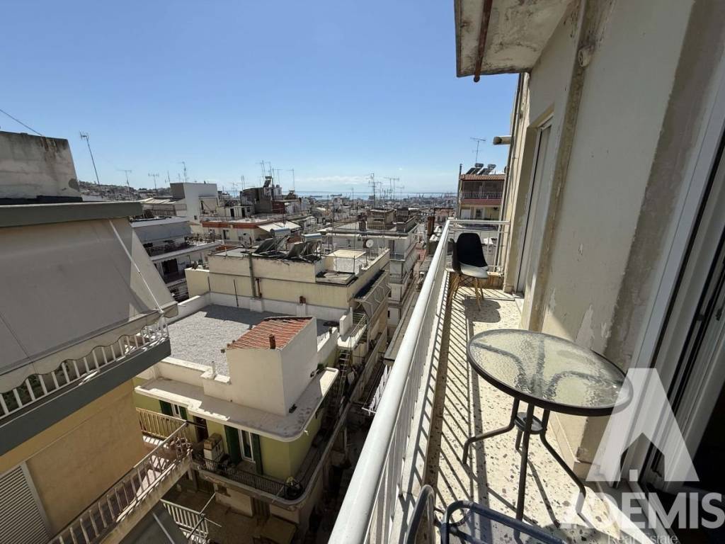 Θέα από μπαλκόνι