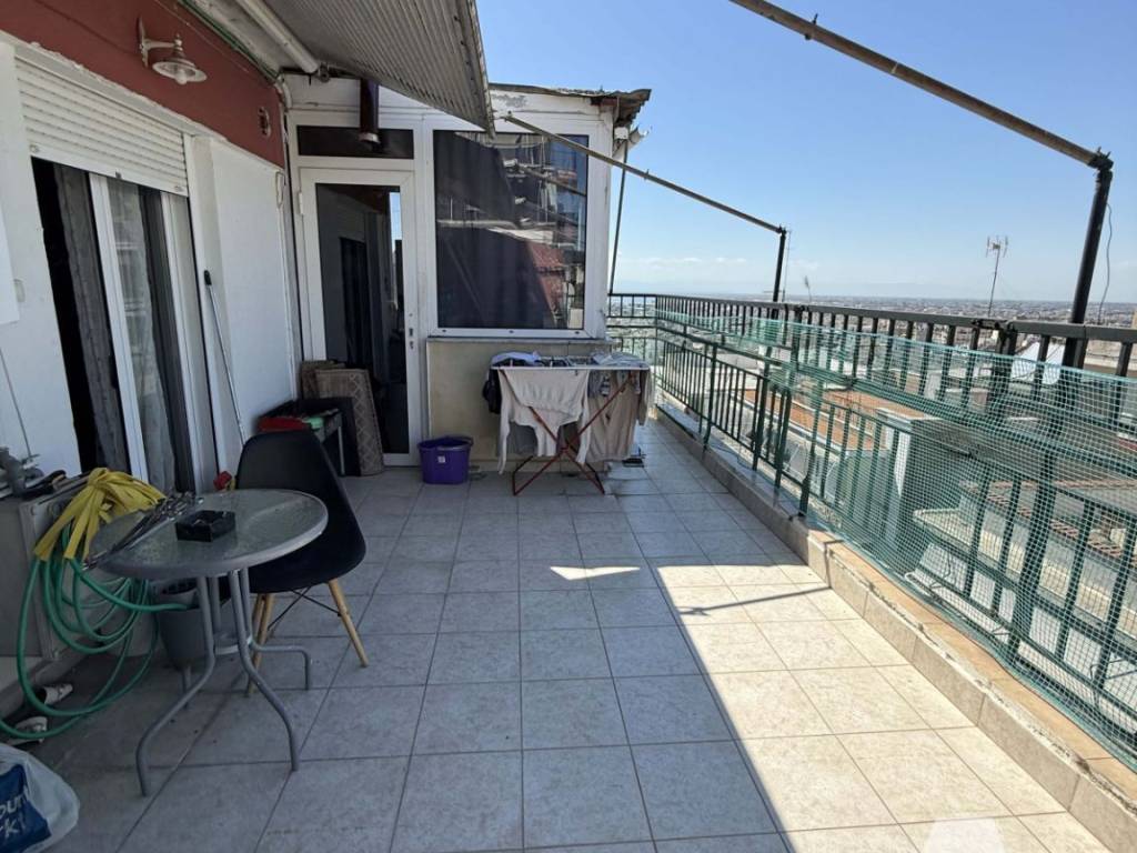 Θέα από μπαλκόνι