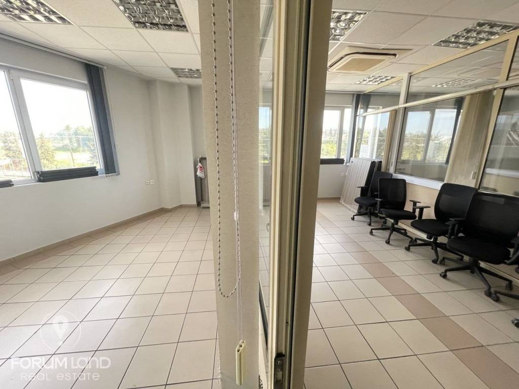 Forumland Real Estate, γραφειακός χώρος