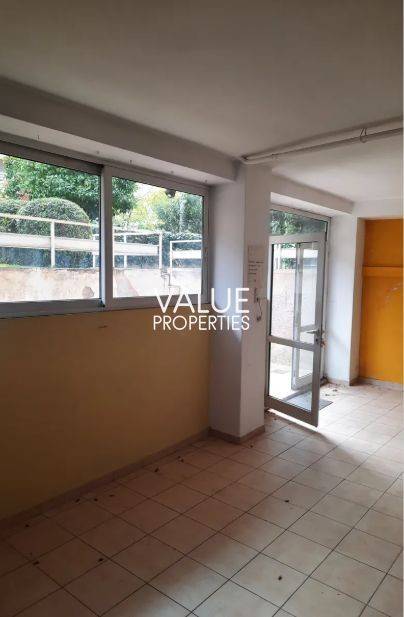 ΓΡΑΦΕΙΑ ΠΡΟΣ ΠΩΛΗΣΗ ΠΕΥΚΗ 