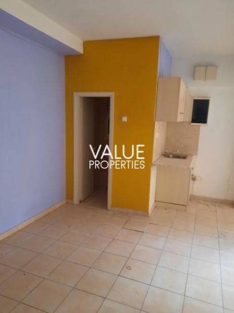 ΓΡΑΦΕΙΑ ΠΡΟΣ ΠΩΛΗΣΗ ΠΕΥΚΗ 